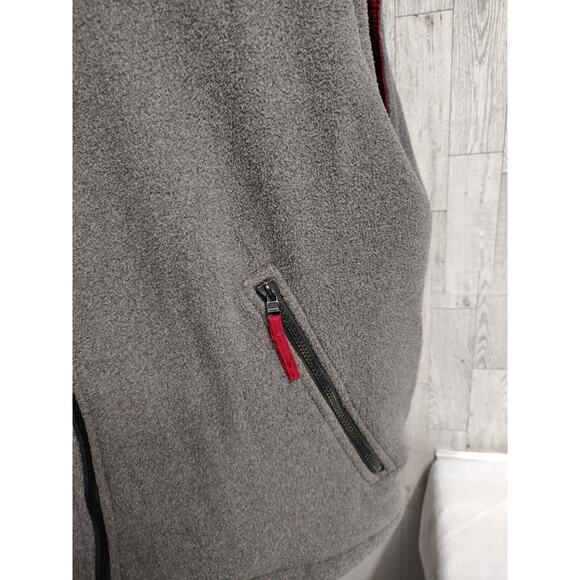 Trader Bay Men's reversible Puffer style Vest in Red and Gray 4 pocket Large - Picture 10 of 11